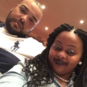 Meet your Posher, Ebony